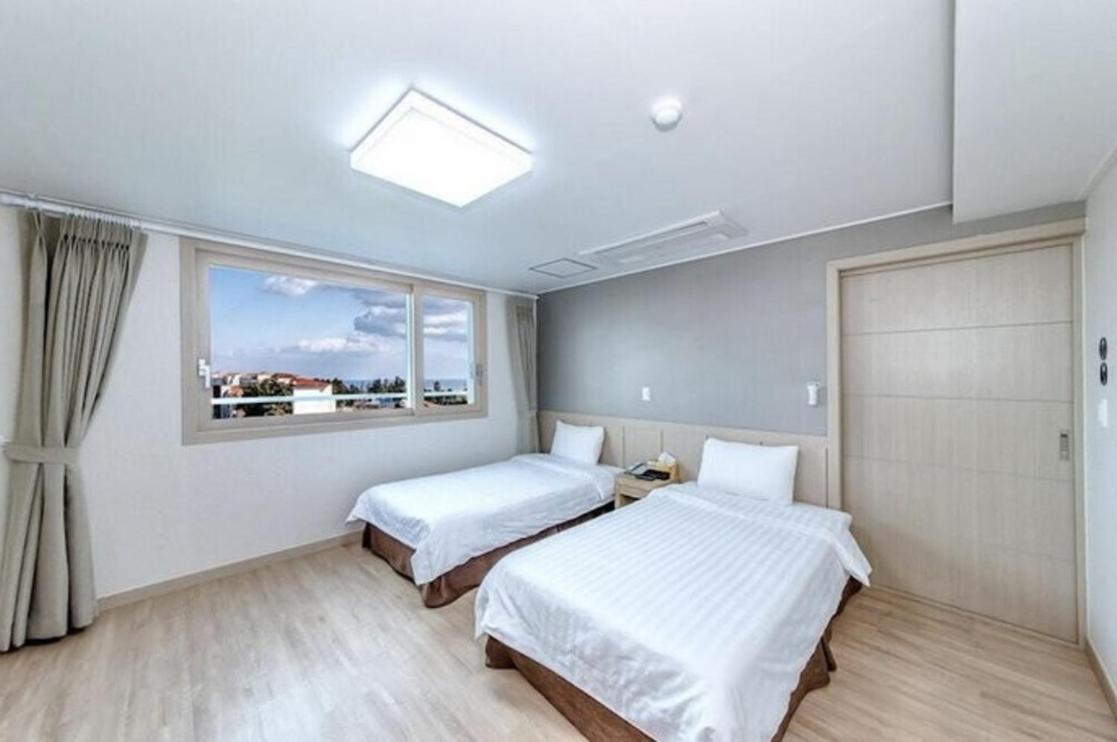 Sh Jungmoon City Stay Seogwipo Exterior photo